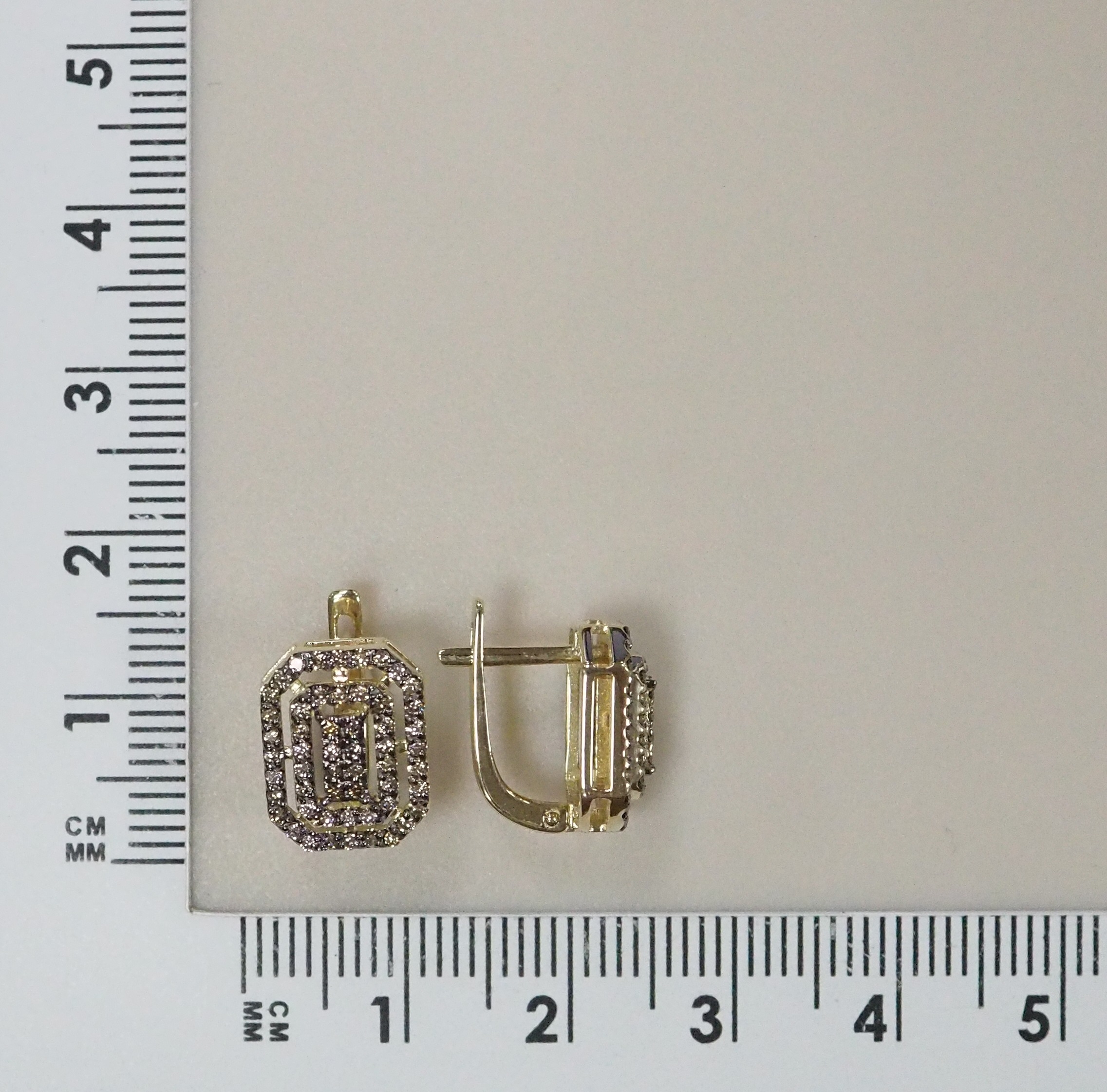 10511-000789 Серьги (Au 585)